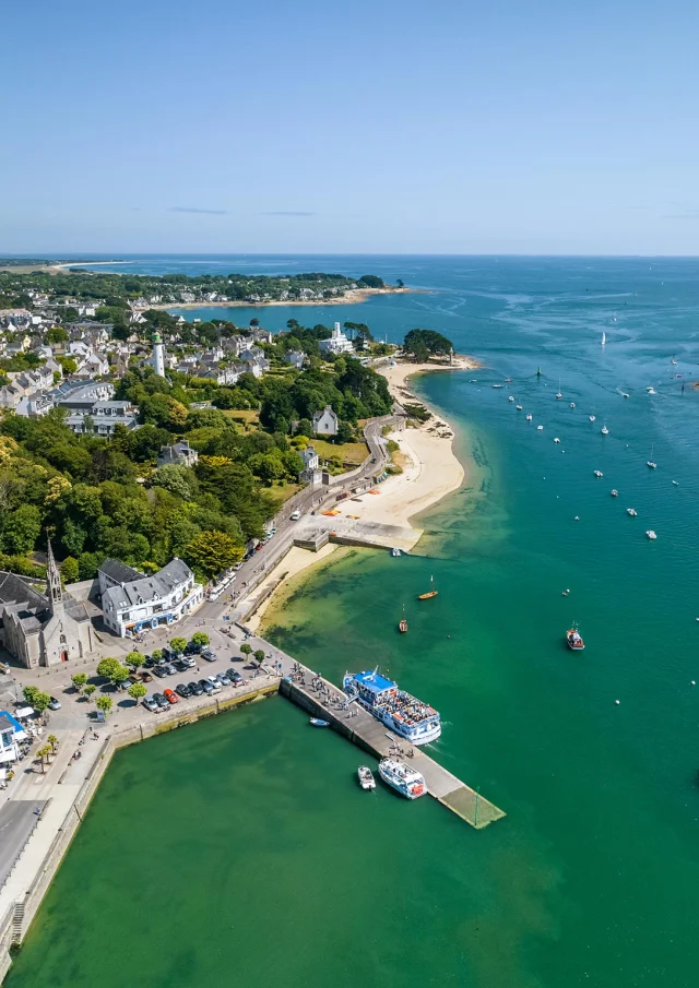 Aerial view of the landing stage at Bénodet