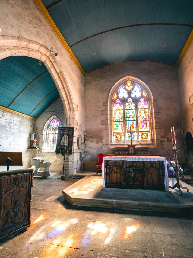 Intérieur de l'église Saint Primel à Saint-Evarzec