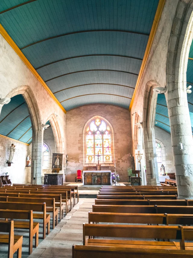 Intérieur de l'église Saint Primel à Saint-Evarzec