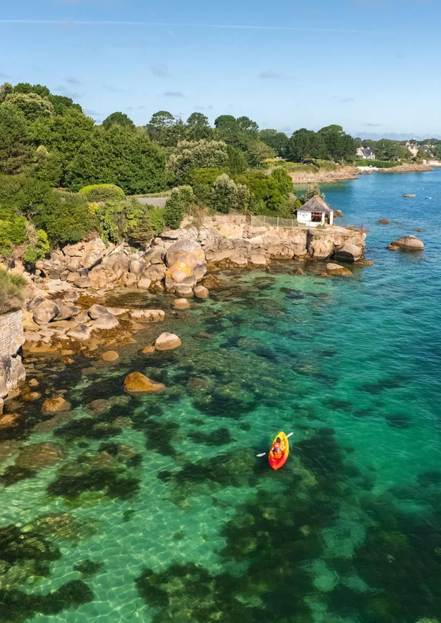 Kayak trip around the Beg-Meil coves