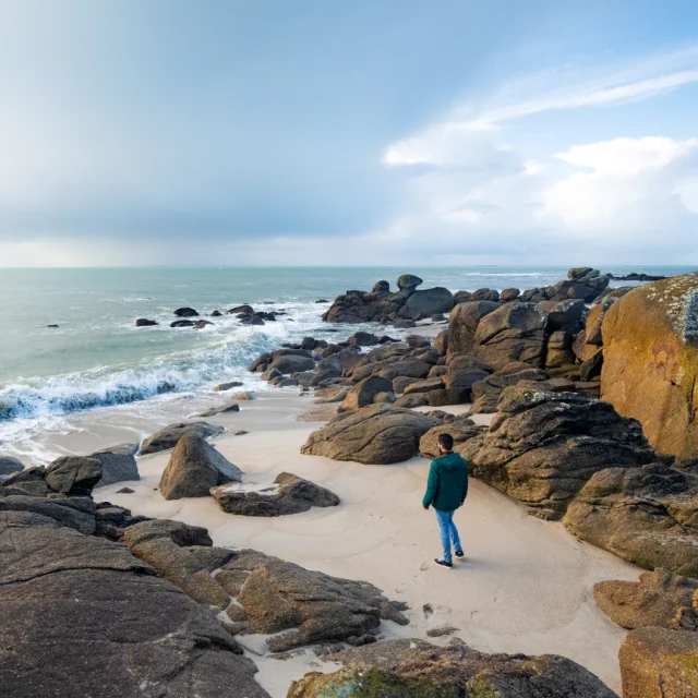 Spaziergang am Meer in Spaziergang am Meer in Beg-Meil im Winter
