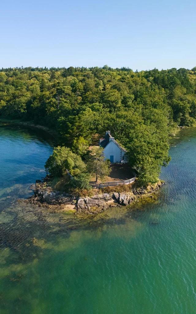 Beg Ar Vir Et La Maison Du Passeur A Clohars Fouesnant