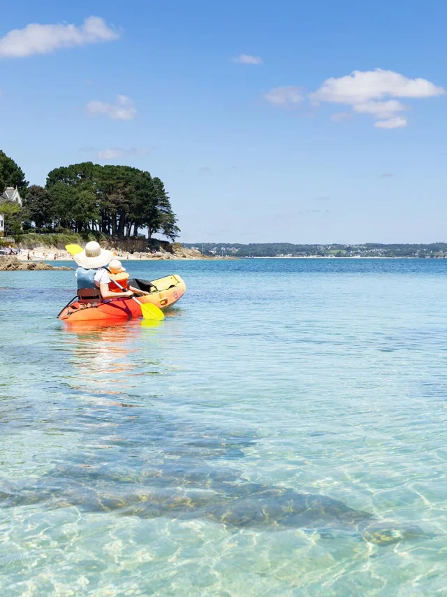 Kajakfahren mit der Familie in den Buchten von Beg-Meil in Fouesnant