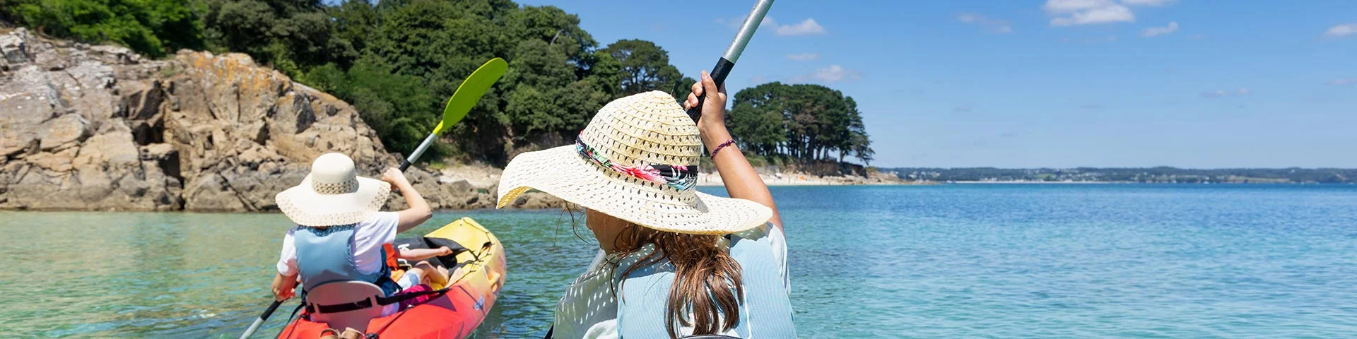 Kayak dans les criques de Beg-Meil