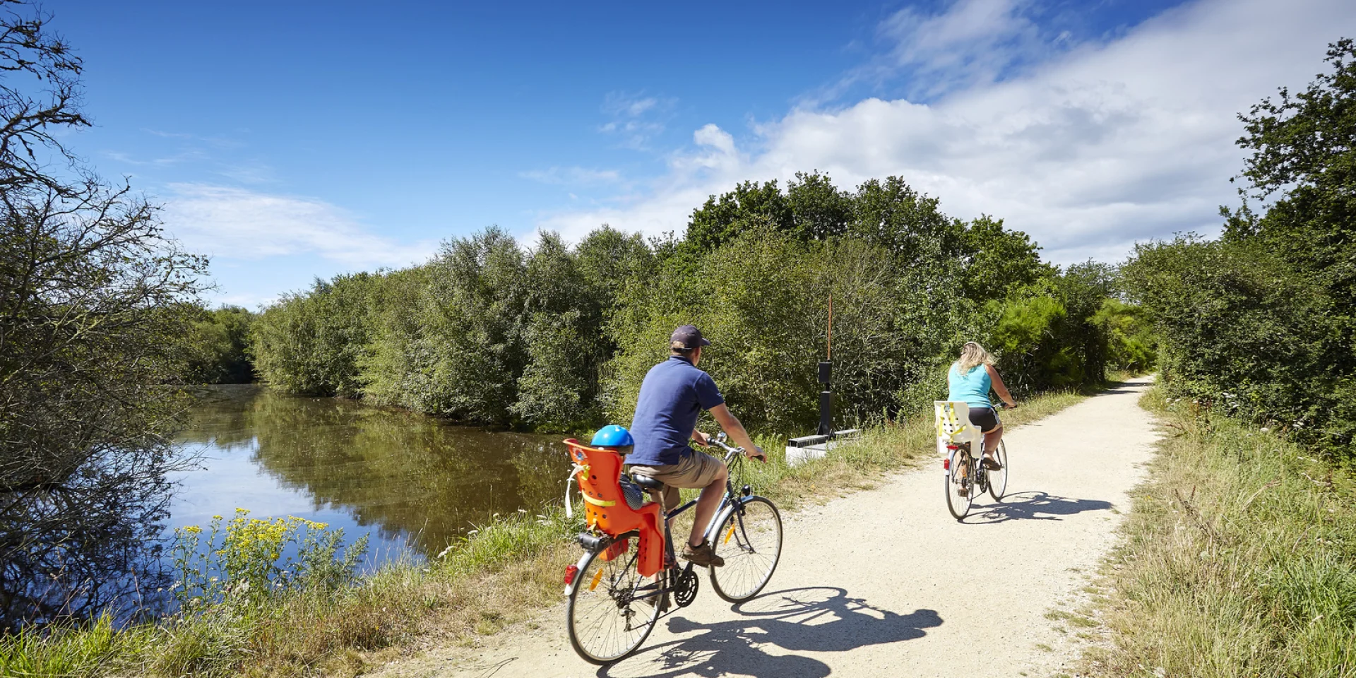 Balade en vélo en famille dans le Marais de Mousterlin