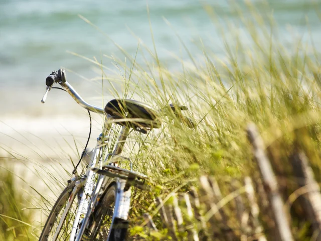 Vélo à la plage de Mousterlin