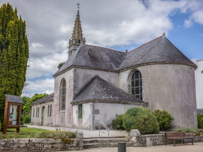 Église Saint-Pierre à Gouesnac’h