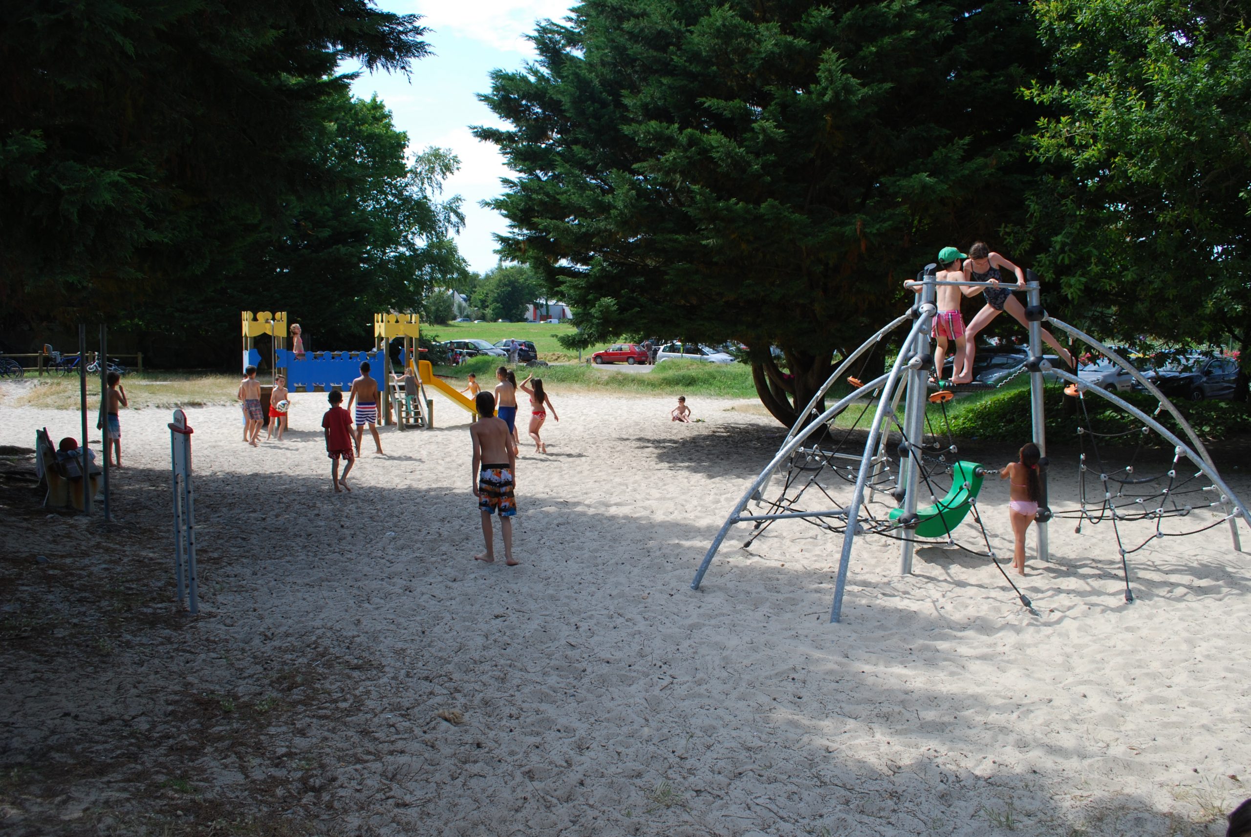 Aire de jeux de la plage de Kerleven