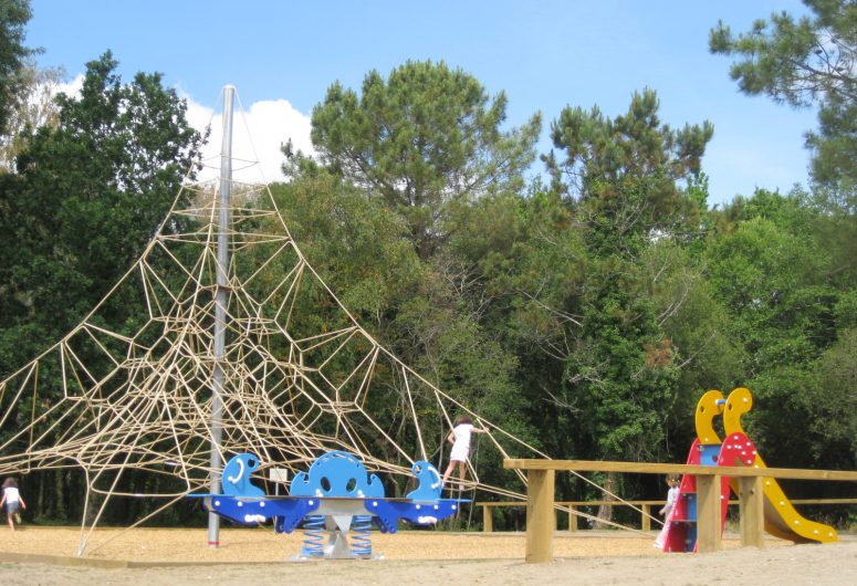 Aire de jeux de Port La Forêt