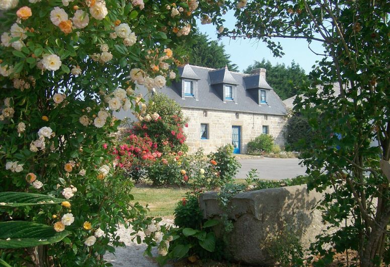 Mme LE SAUX Marie-Odile « Maison Bretonne »