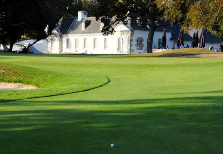 Golf de Cornouaille – Manoir de Mesmeur