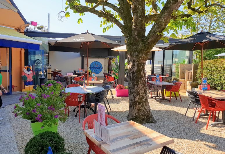 coin-terrasse-Bar-Creperie-Kervastard-Fouesnant-3